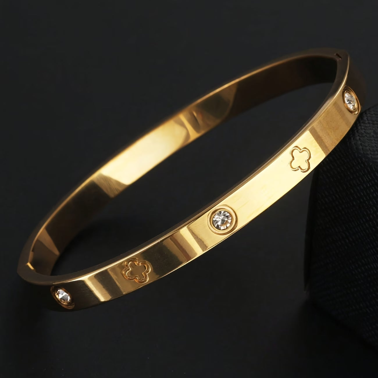1pc Stainless Steel Women's Bracelet with Four-Leaf
