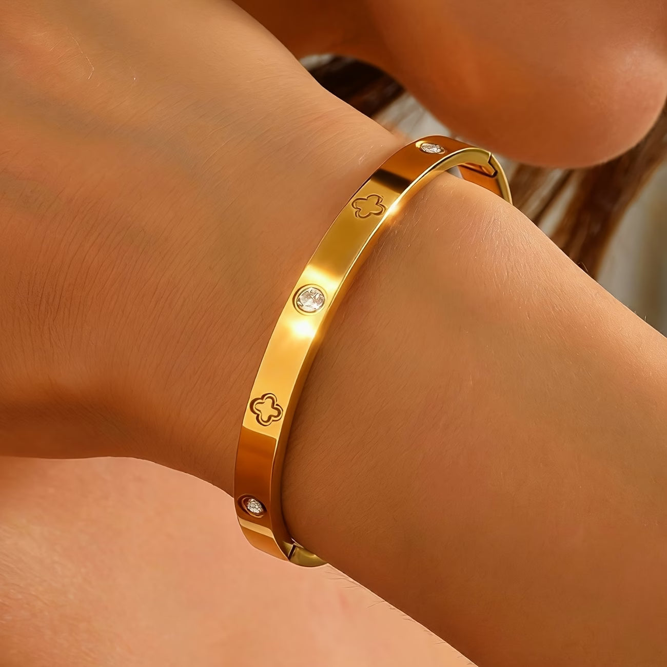 1pc Stainless Steel Women's Bracelet with Four-Leaf