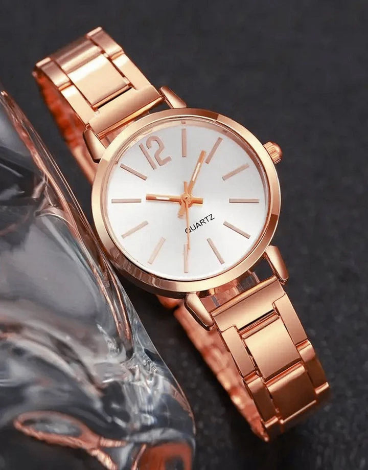1Pc Simple Round Pointer Quartz Watch