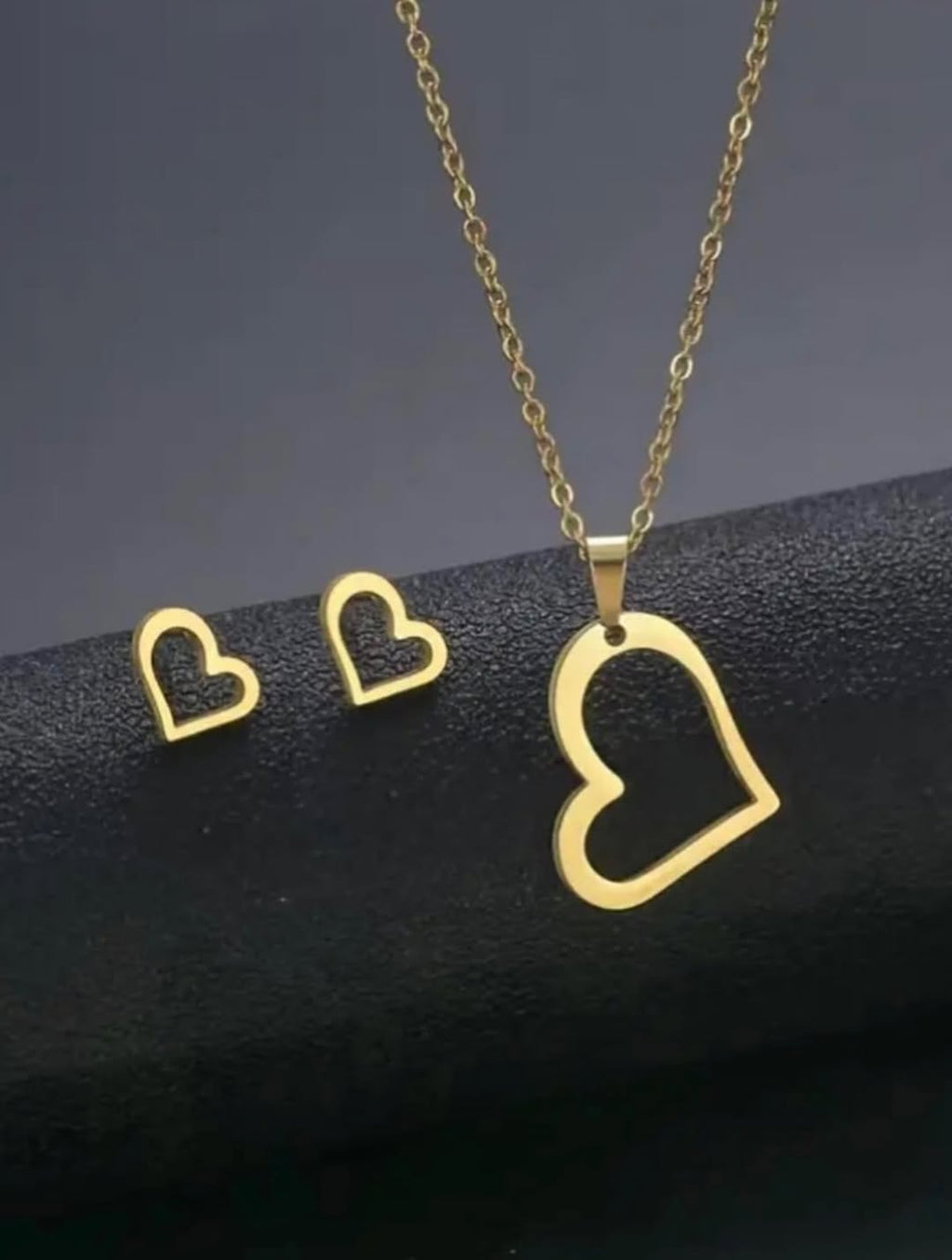 Heart Earrings & Necklace Set